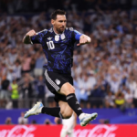 Un récord más para Lionel Messi: clavó un golazo de tiro libre y sumó otro hito inédito