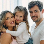 Se filtró la identidad de la persona que reveló el embarazo de Stephanie Demner