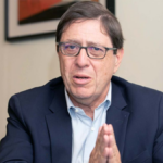 Especialista alertó sobre el problema que atraviesa la economía: no hay "derrame"