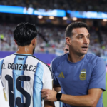 "Hay que disfrutarlo": Lionel Scaloni, rendido a los pies de Lionel Messi